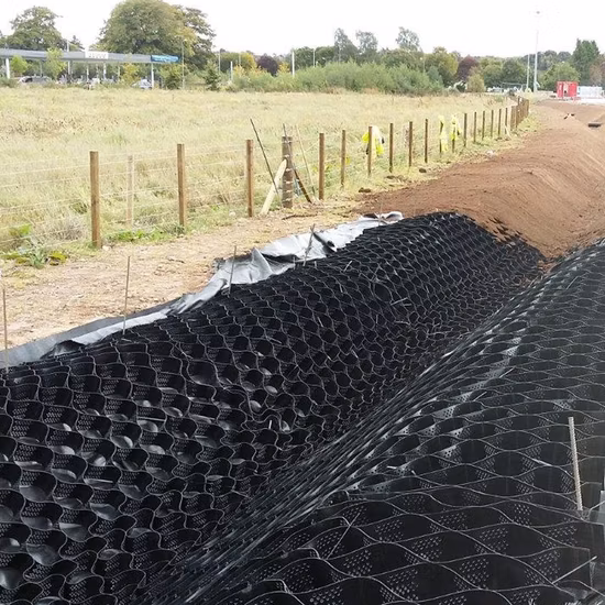 Geocélula de HDPE para leito de estrada com 15 cm de altura